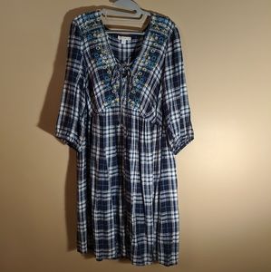 NWOT- Plunge Neckline Plaid Dress with Flirty Ties